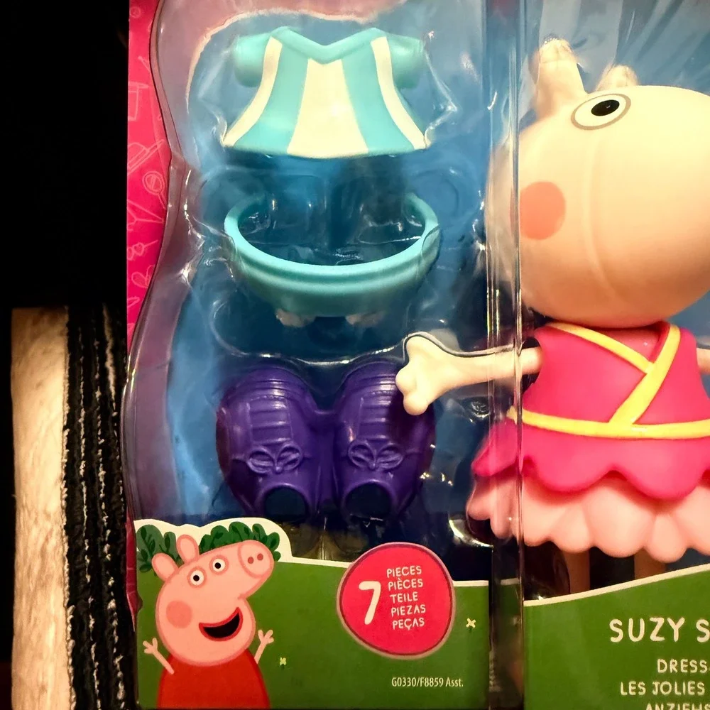 Hasbro Peppa Pig Suzy Sheep Dress-Up Kids Set Pink‎ Blue New 7-Piece